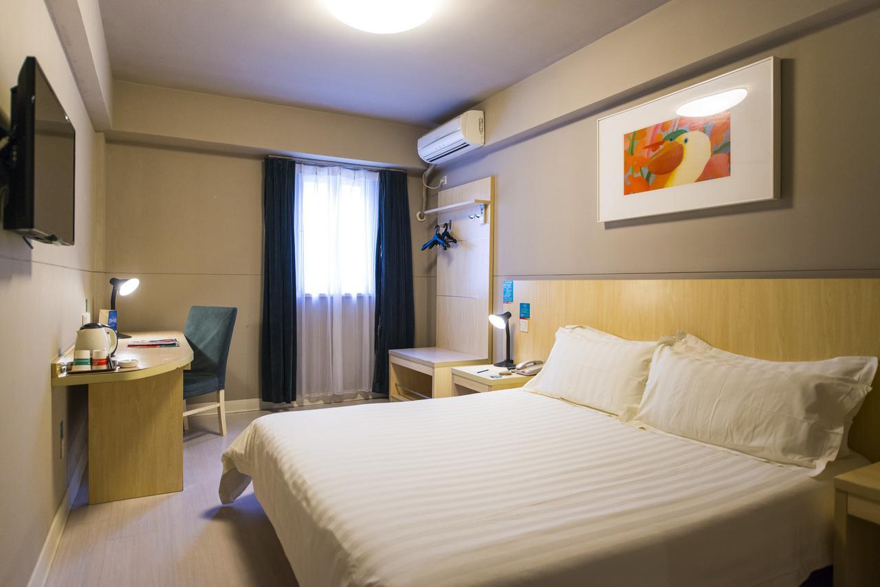 Jinjiang Inn Chengdu Chunxi Road Taiguli Hotel Luaran gambar