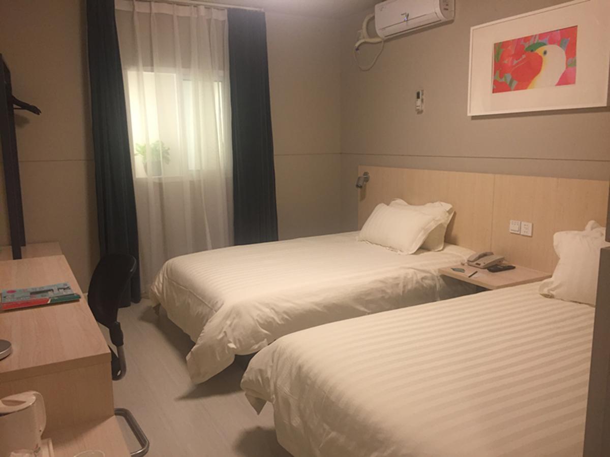 Jinjiang Inn Chengdu Chunxi Road Taiguli Hotel Luaran gambar